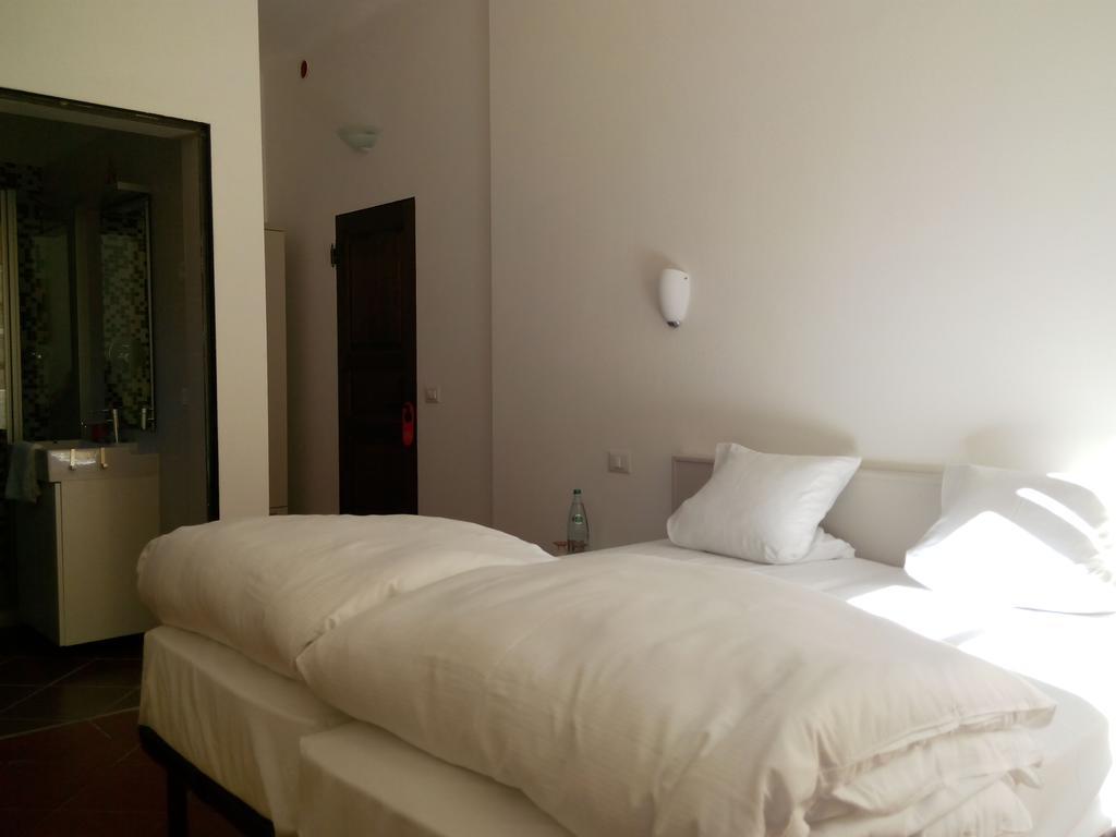 Casa Baroli B&B Cannobio Room photo